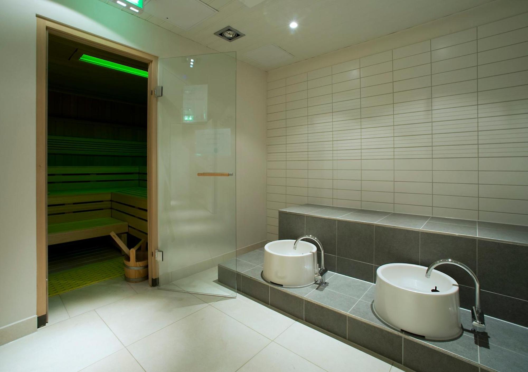 Crowne Plaza Düsseldorf - Neuss, Ein Ihg 4*